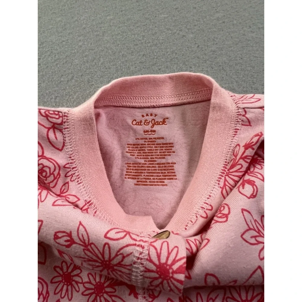 Carters / Cat & Jack 6 Months Baby Girl Lot Shirt/Pants Set & Sleeper Pink Peach
